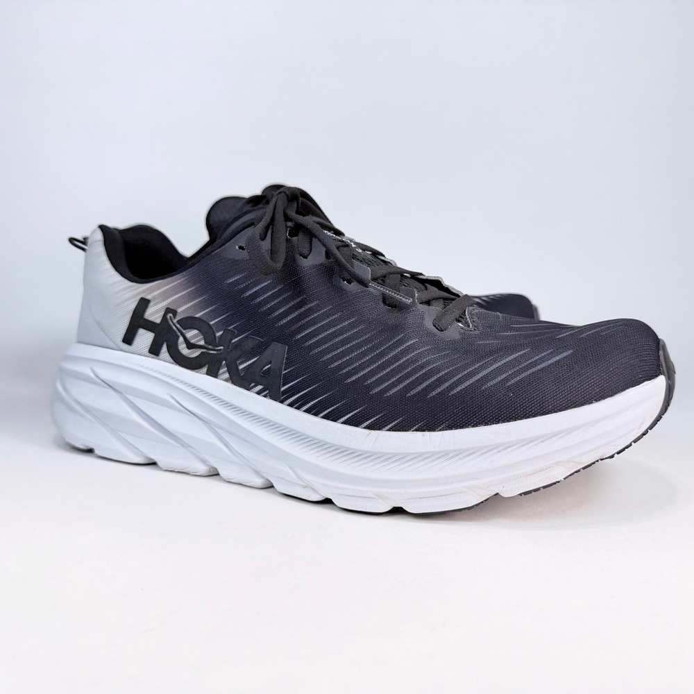 Hoka One One Rincon 3 Wide Mens 11 2E Black White Running Shoes 1121370 BWHT